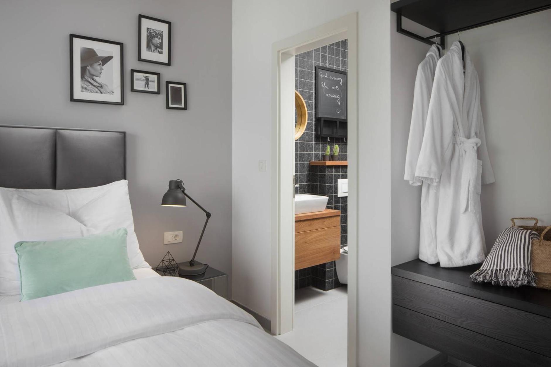 Olive Hill House - Ground Floor Apartment Slatine Ngoại thất bức ảnh