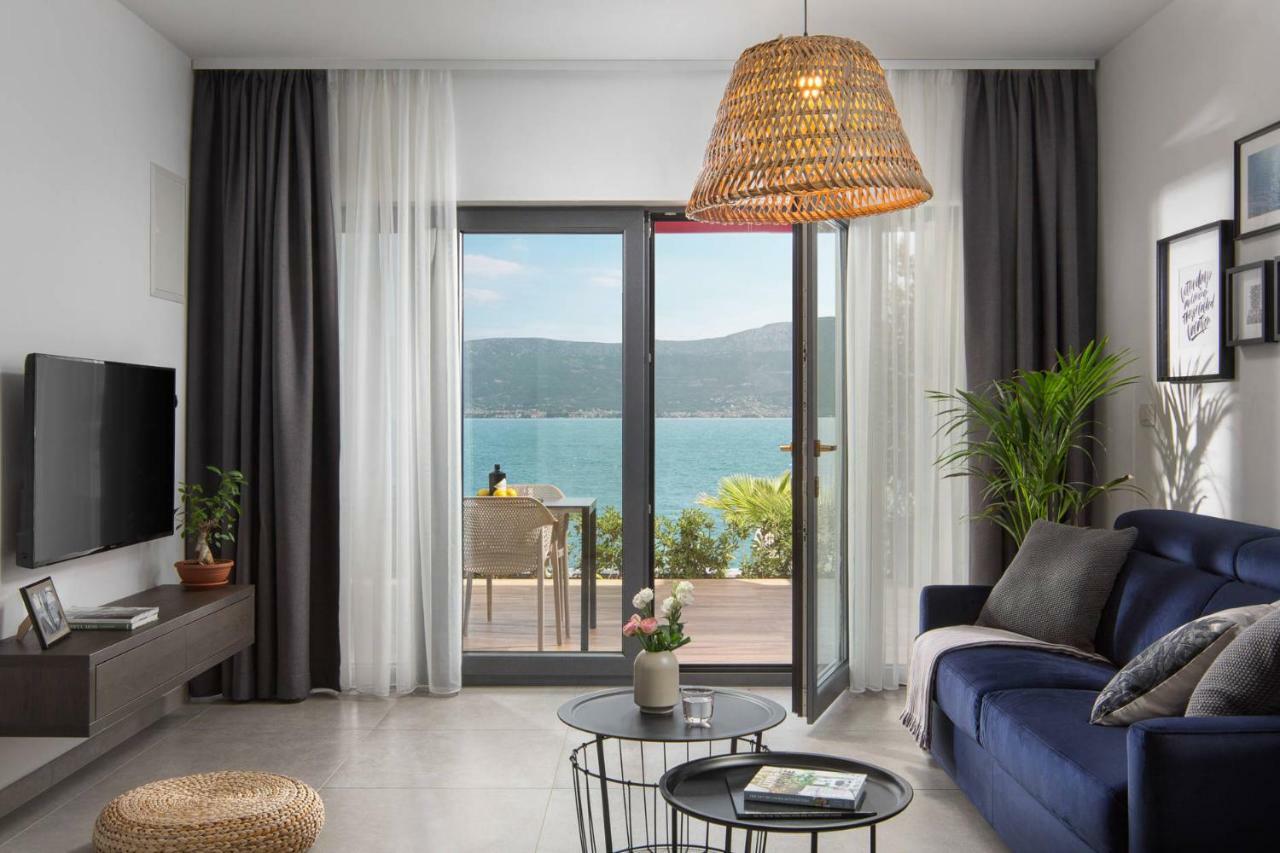 Olive Hill House - Ground Floor Apartment Slatine Ngoại thất bức ảnh